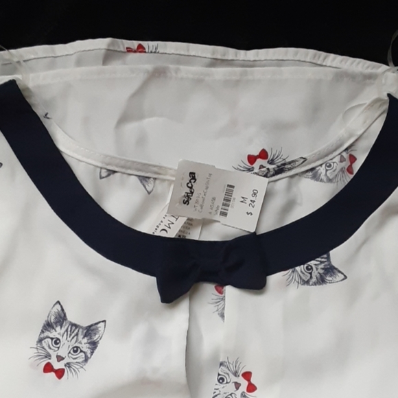 Top - Picture 3 of 3